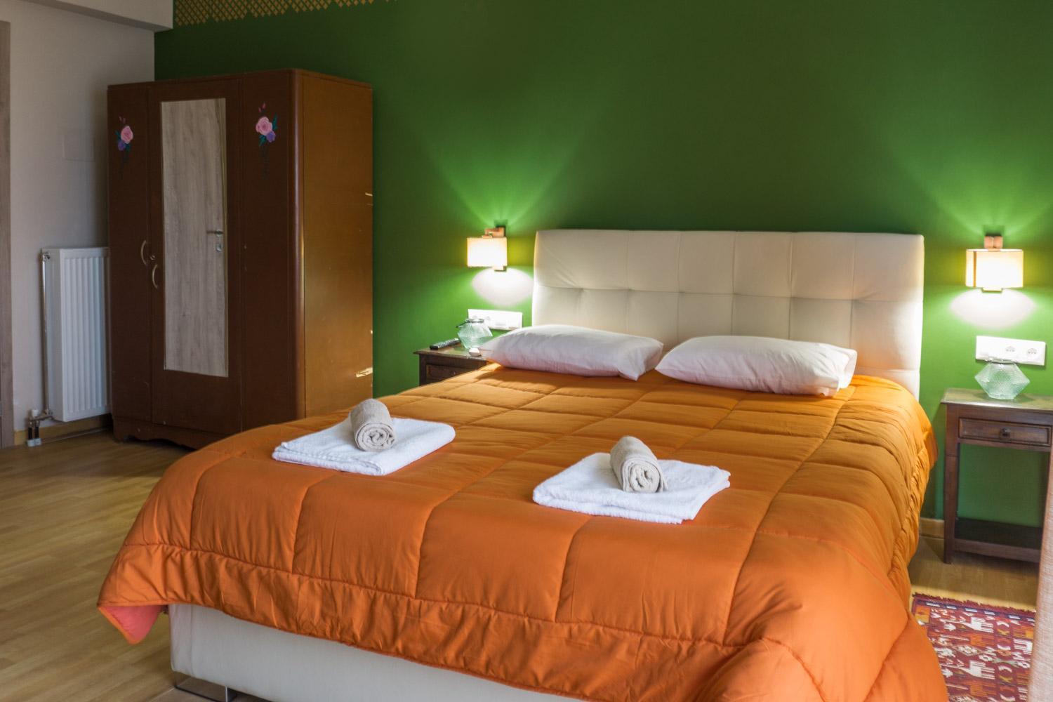 Aravanes Thronos Habitación foto