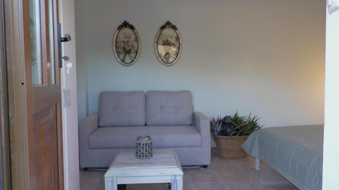 Aravanes Thronos Exterior foto